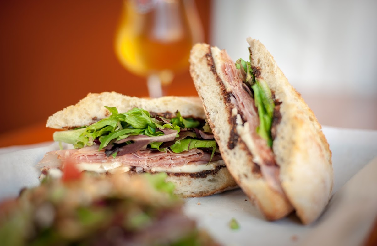 Stink Cheese-Meat And El Tufo Wine Bar-3